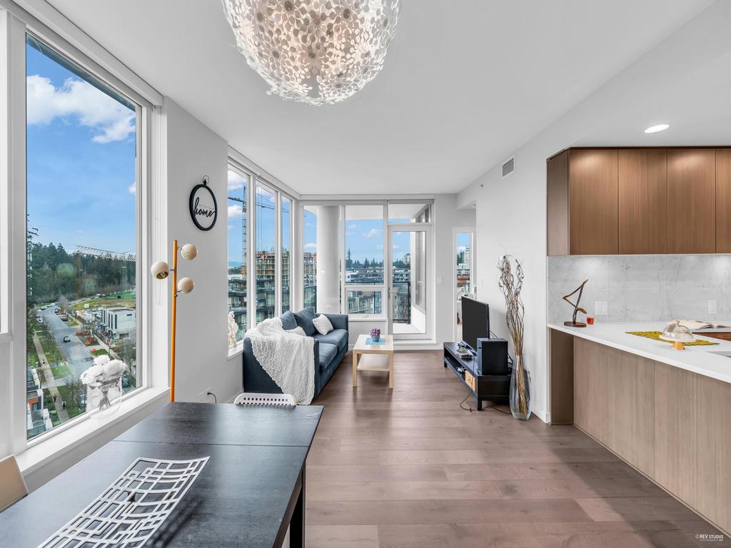 Listing Image for R3080089