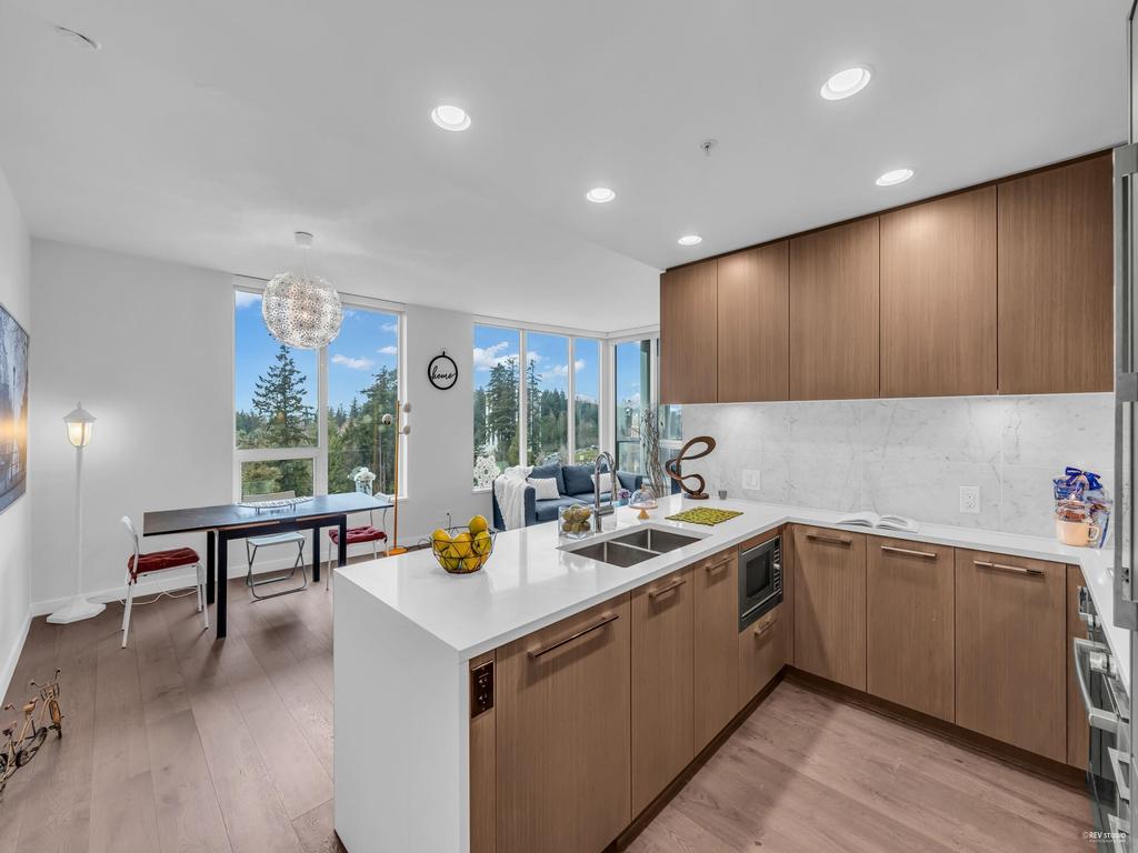 Listing Image for R3080089