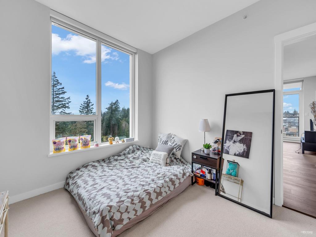 Listing Image for R3080089