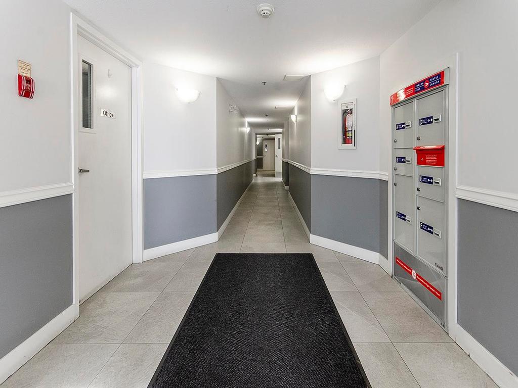 Listing Image for R3080113