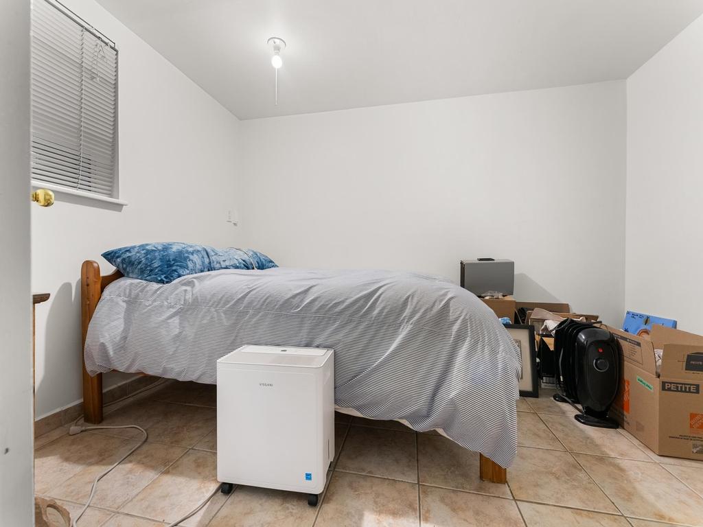 Listing Image for R3080121