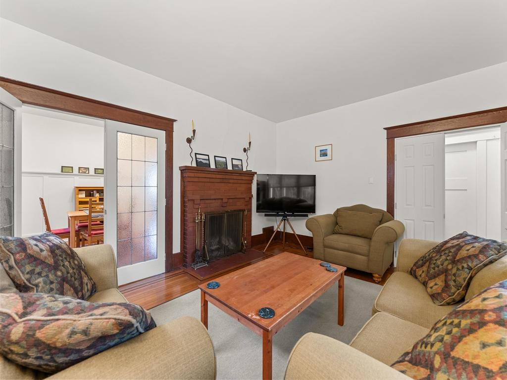 Listing Image for R3080121