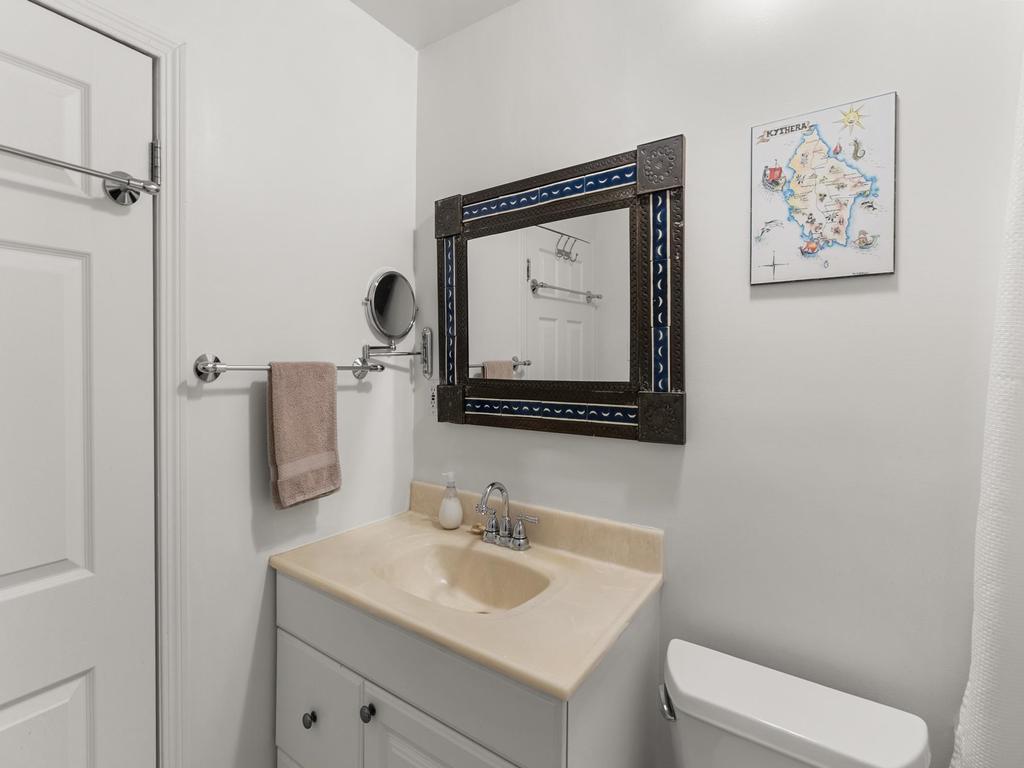 Listing Image for R3080121