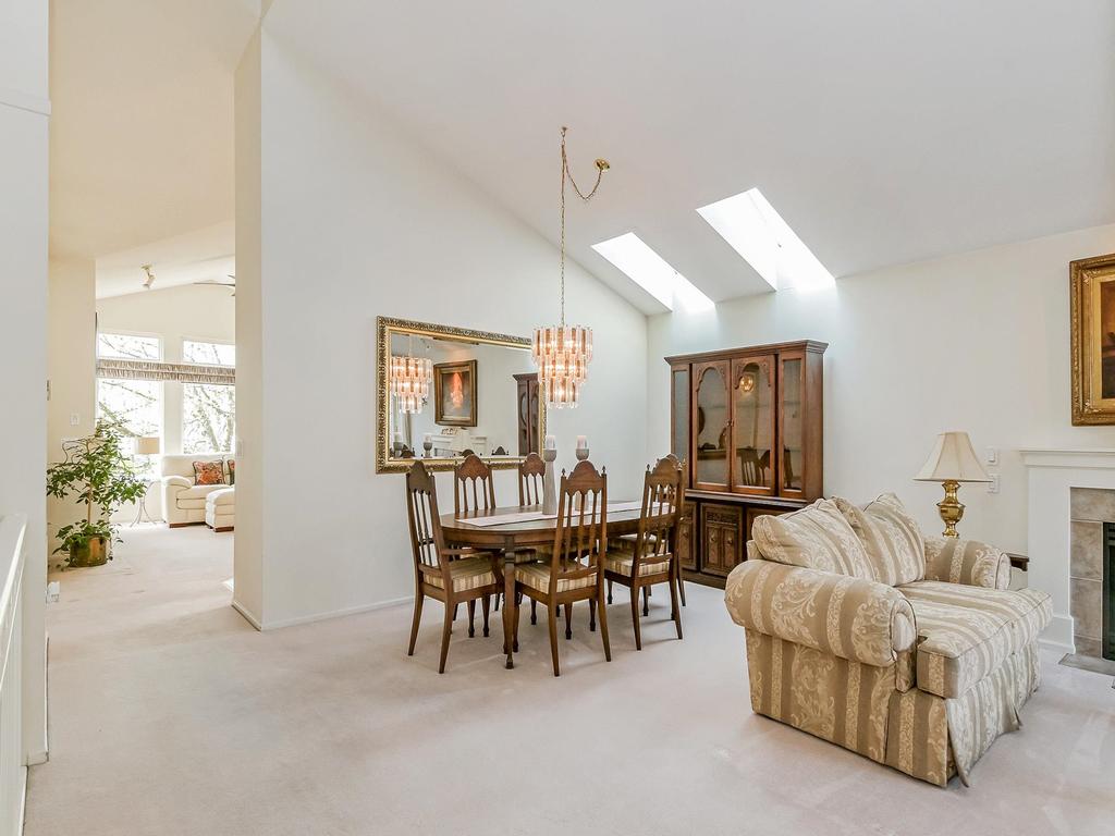 Listing Image for R3080122