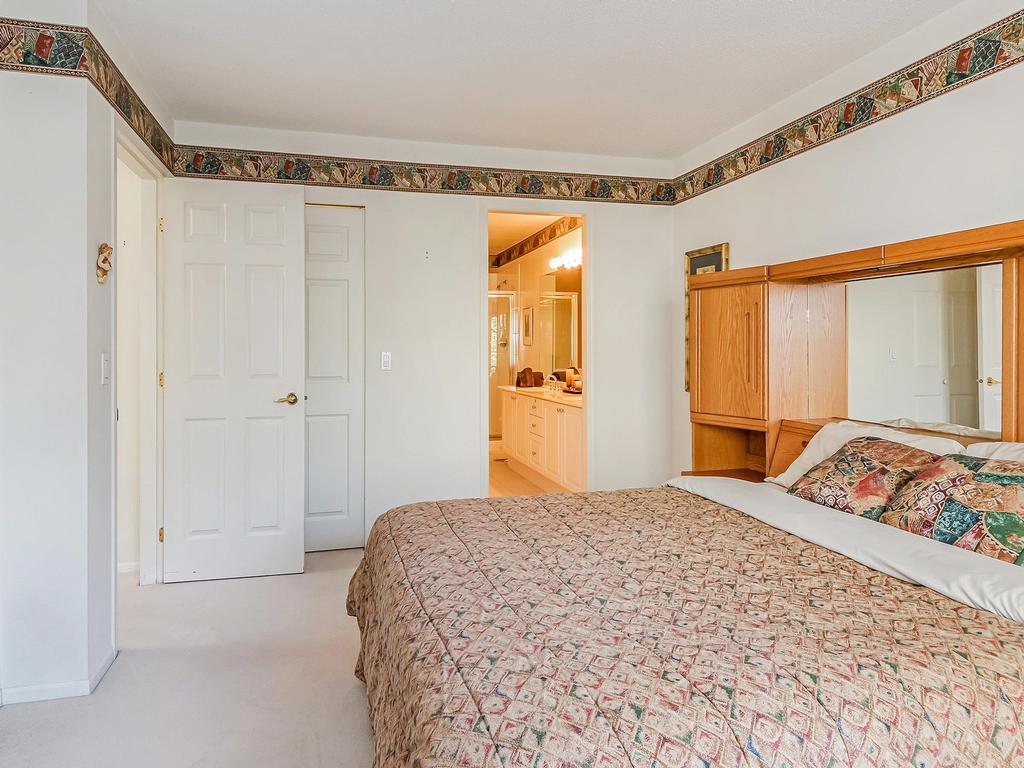 Listing Image for R3080122