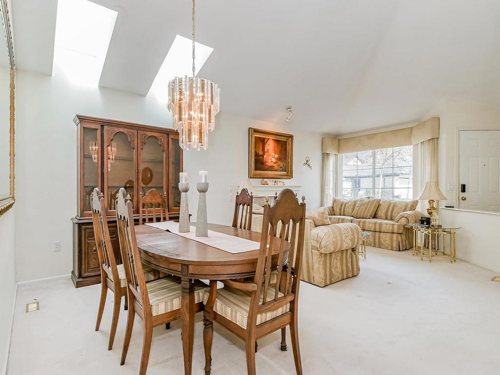 Listing Image for R3080122