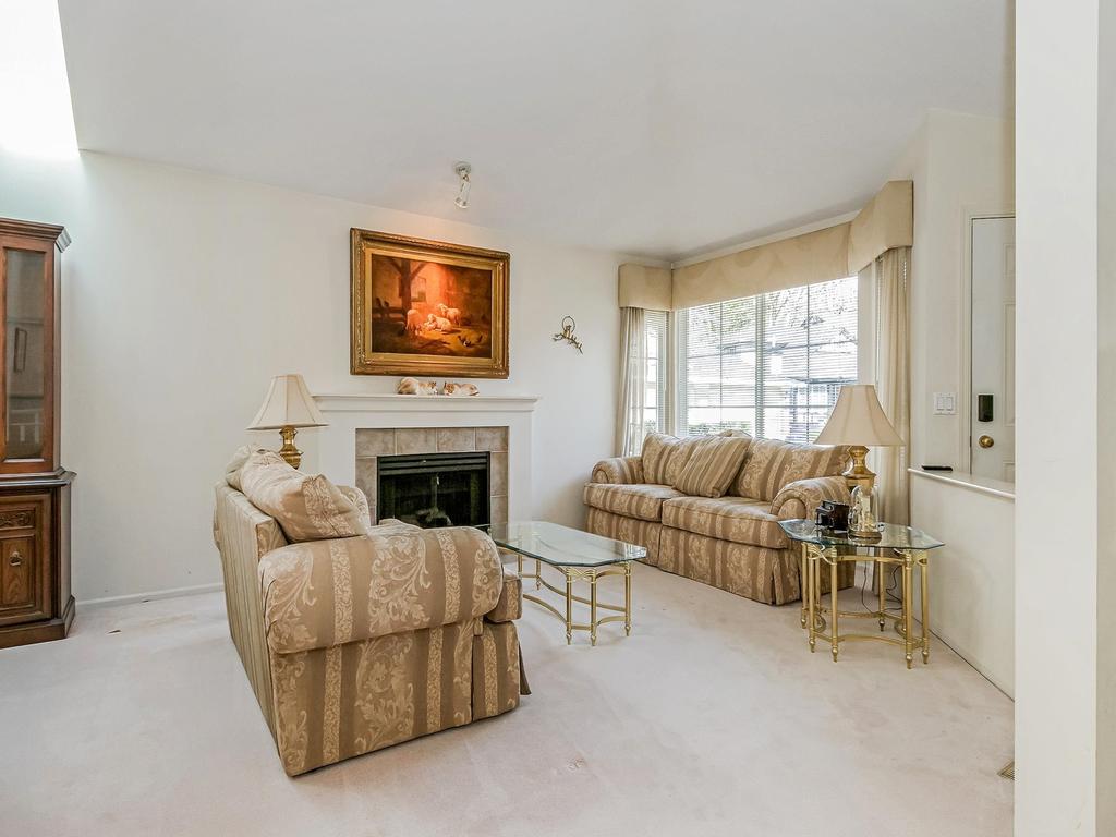 Listing Image for R3080122