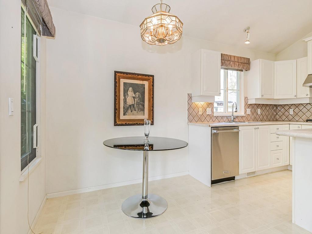 Listing Image for R3080122