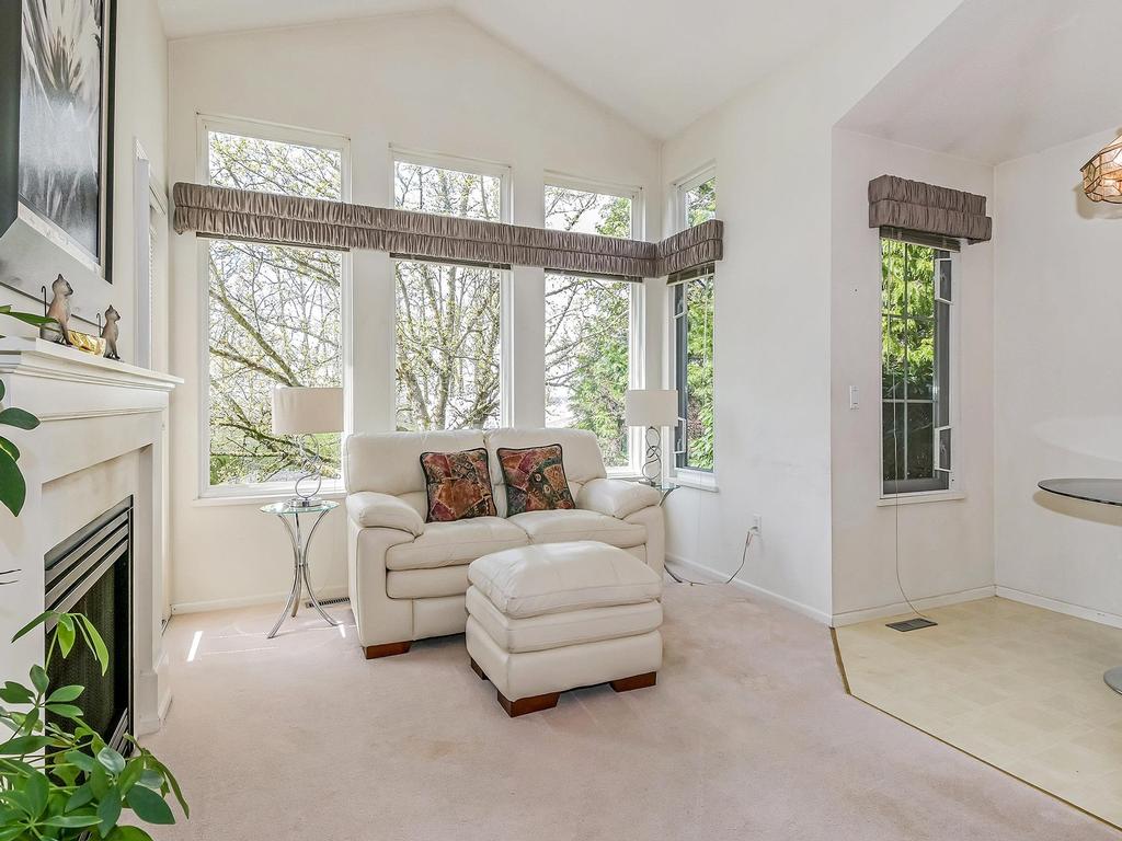 Listing Image for R3080122