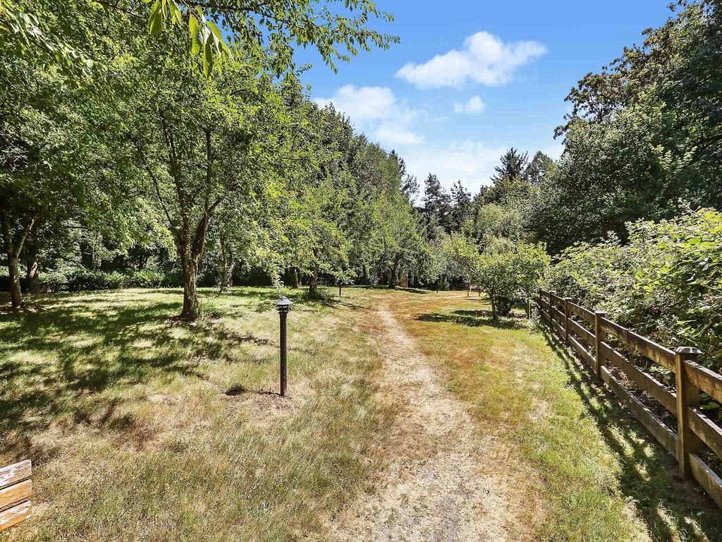 Listing Image for R3080122