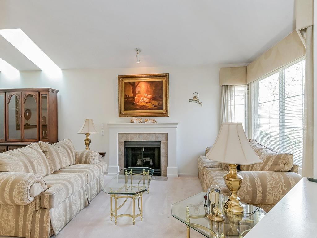 Listing Image for R3080122