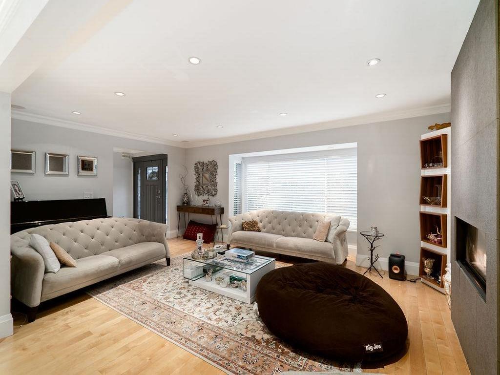 Listing Image for R3080132