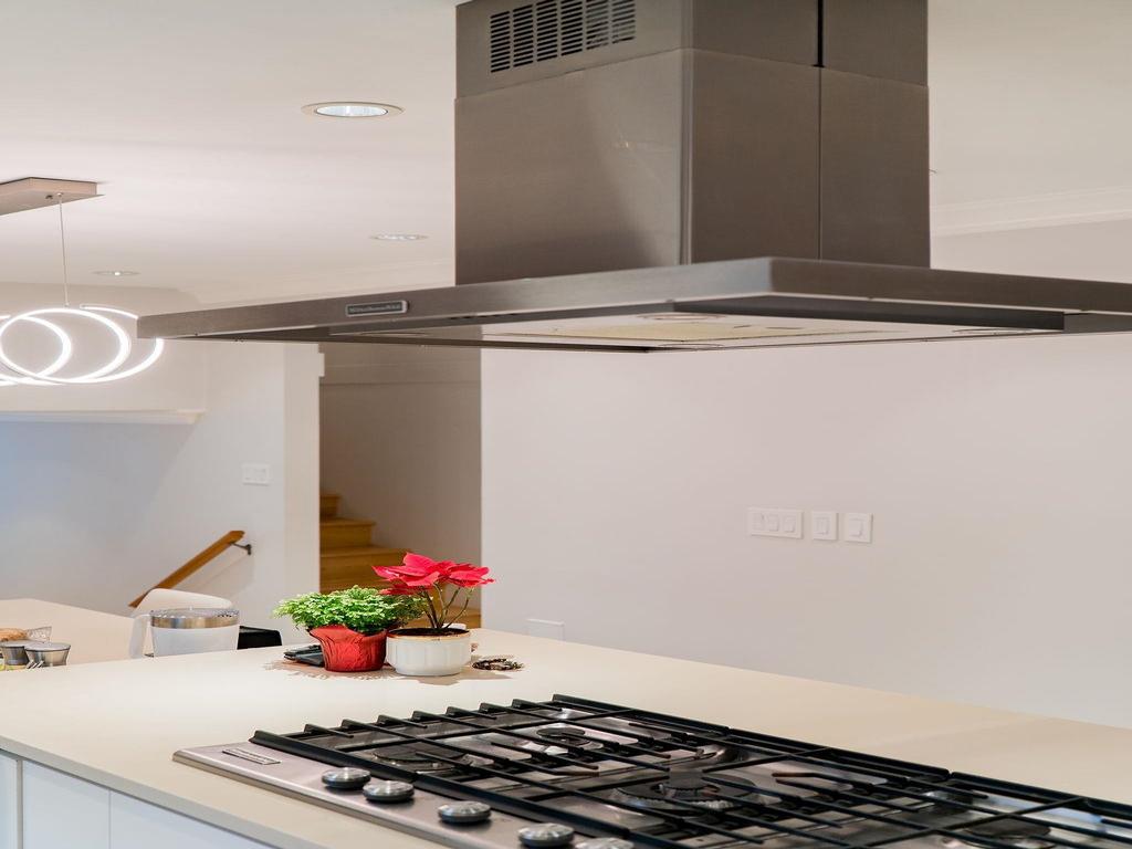 Listing Image for R3080132