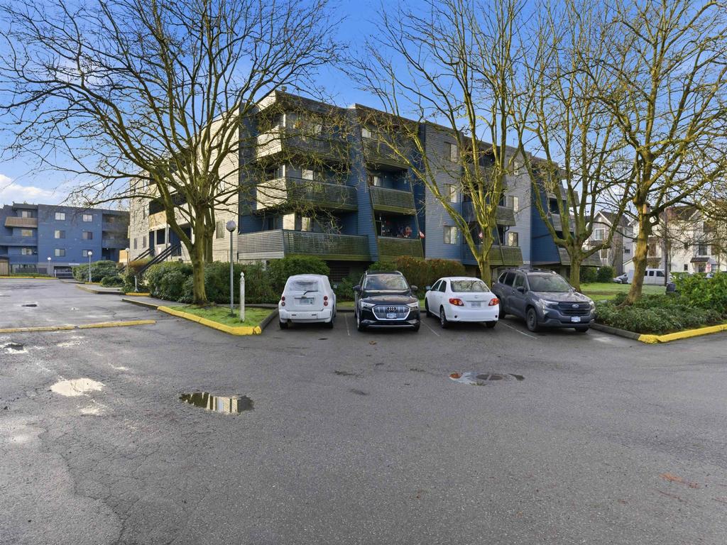 Listing Image for R3080138