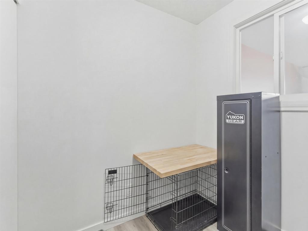 Listing Image for R3080138