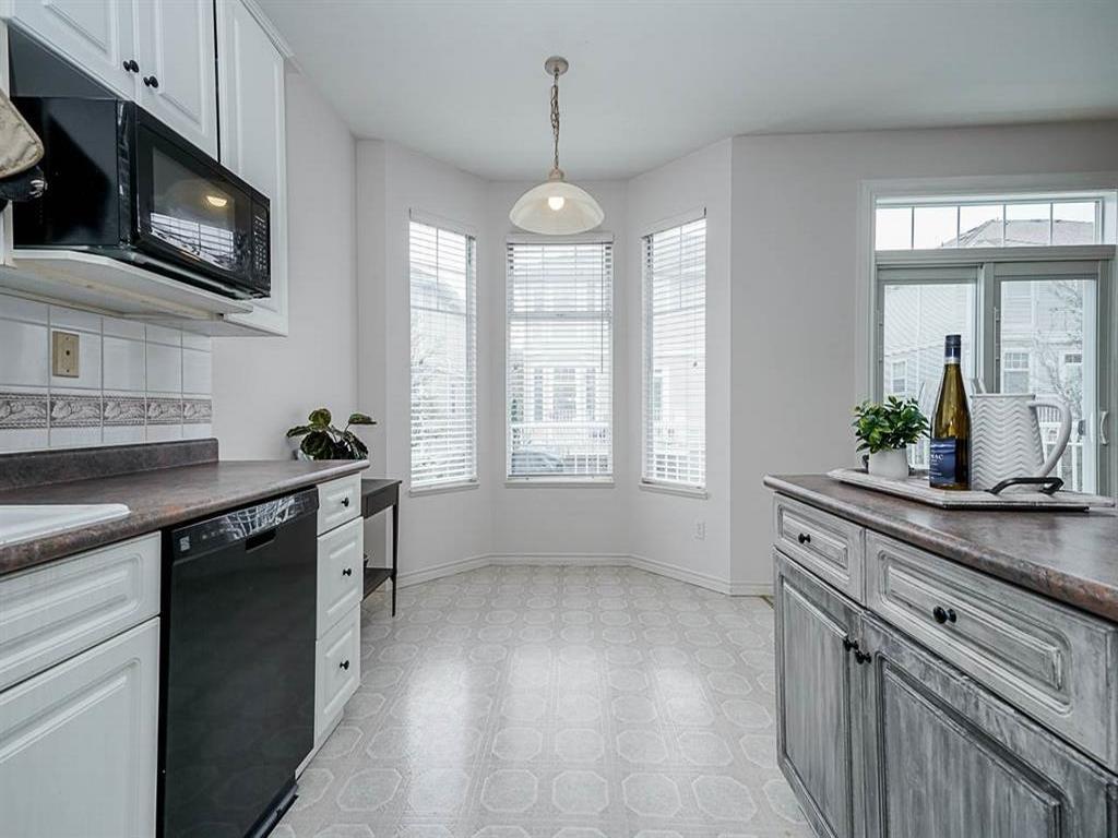 Listing Image for R3080143