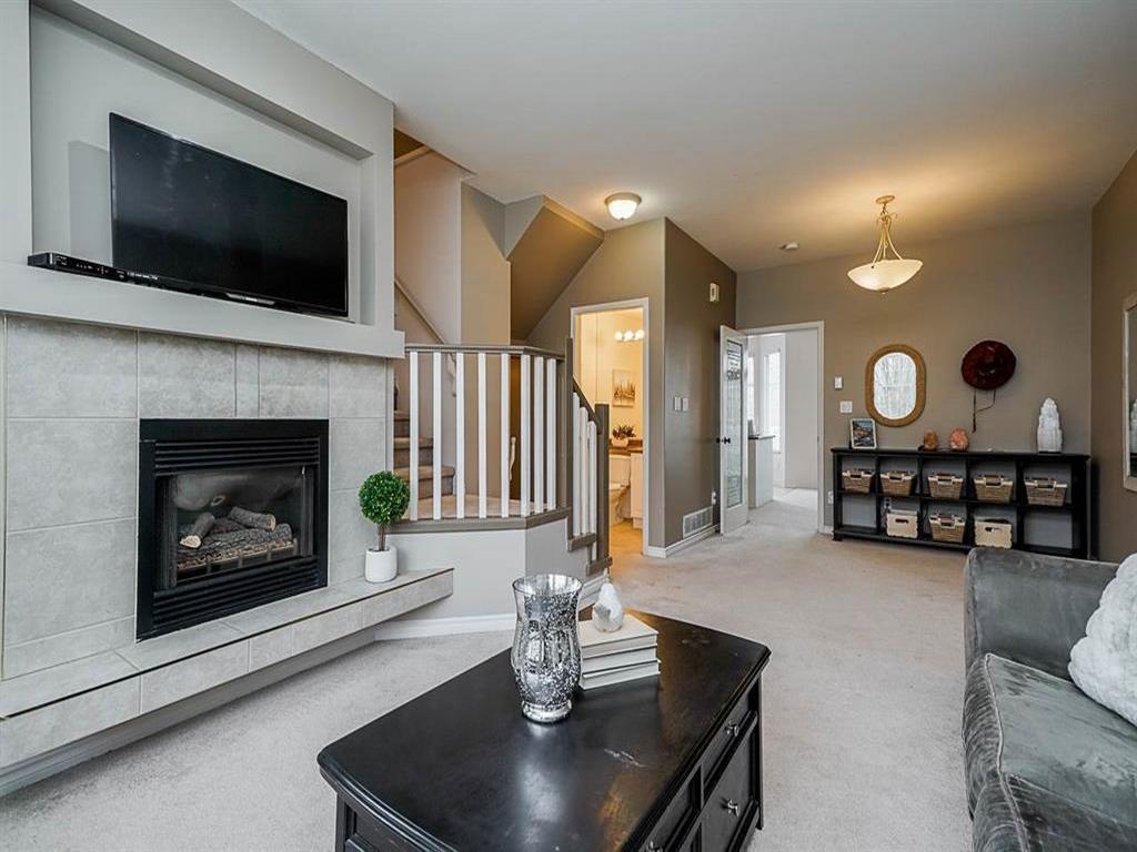 Listing Image for R3080143