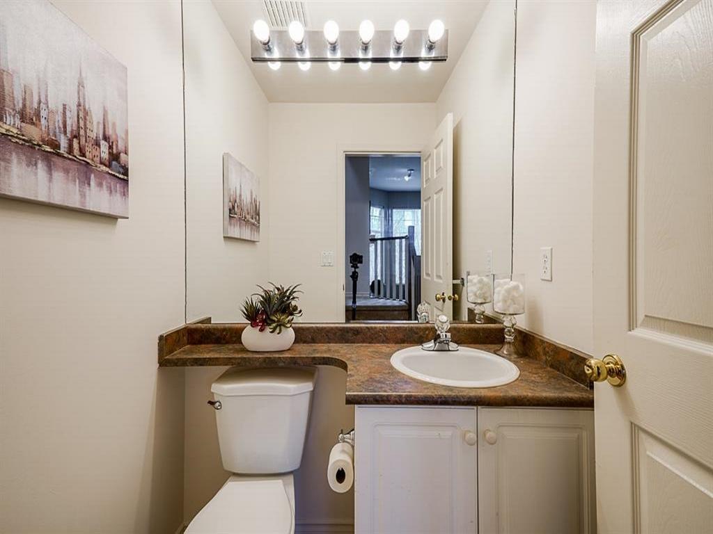 Listing Image for R3080143