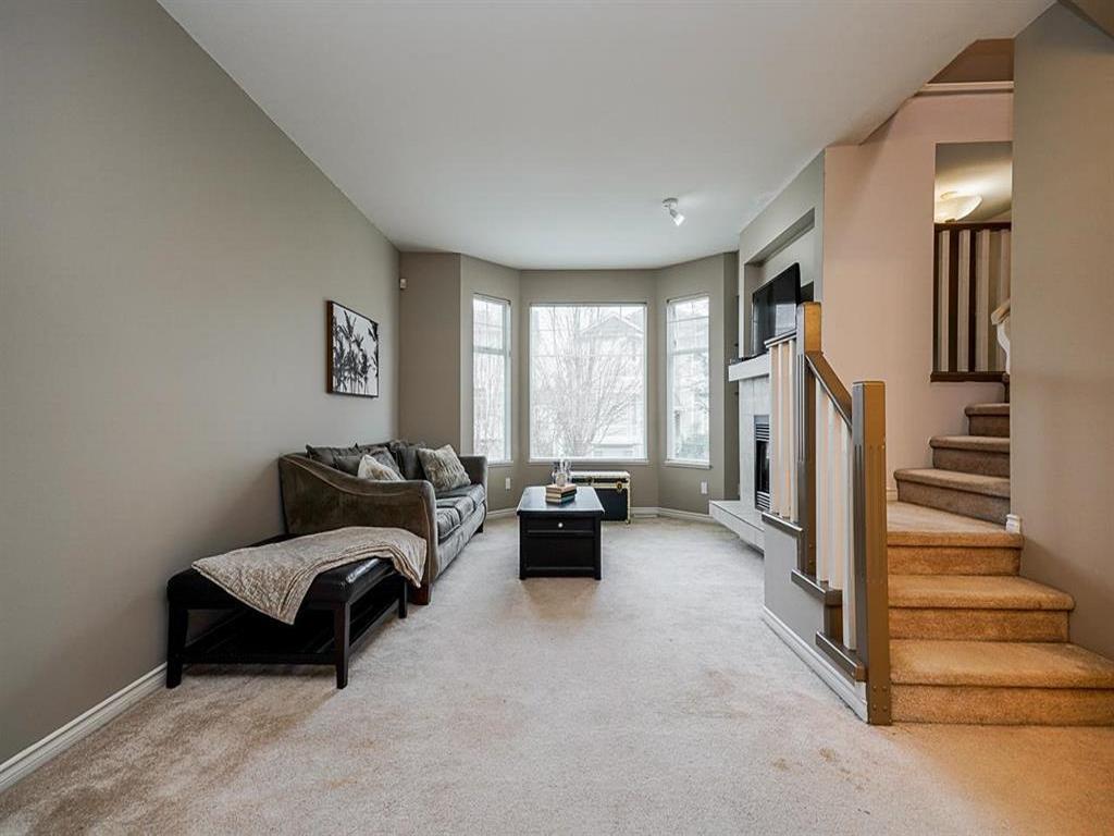 Listing Image for R3080143