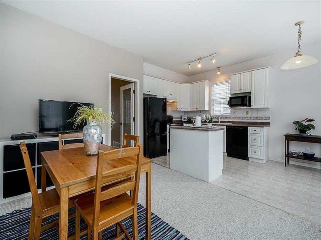 Listing Image for R3080143