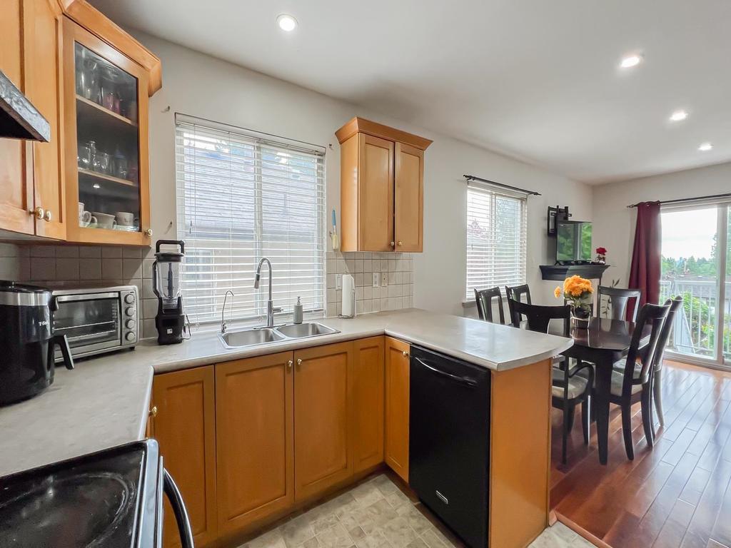 Listing Image for R3080150