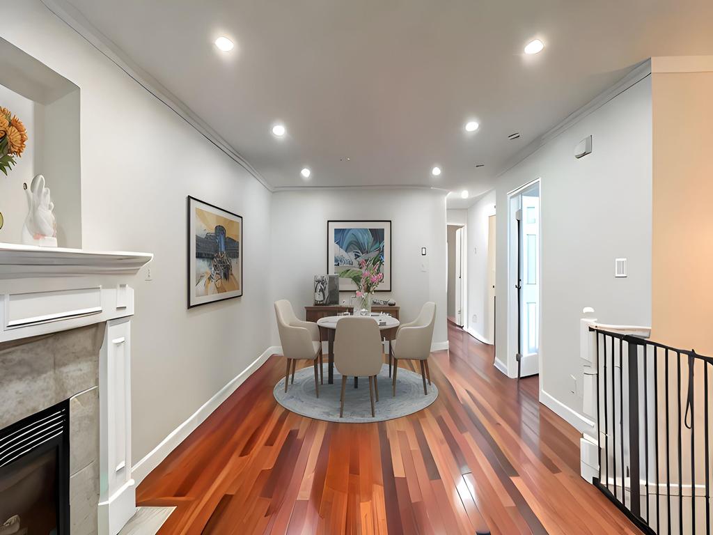 Listing Image for R3080150