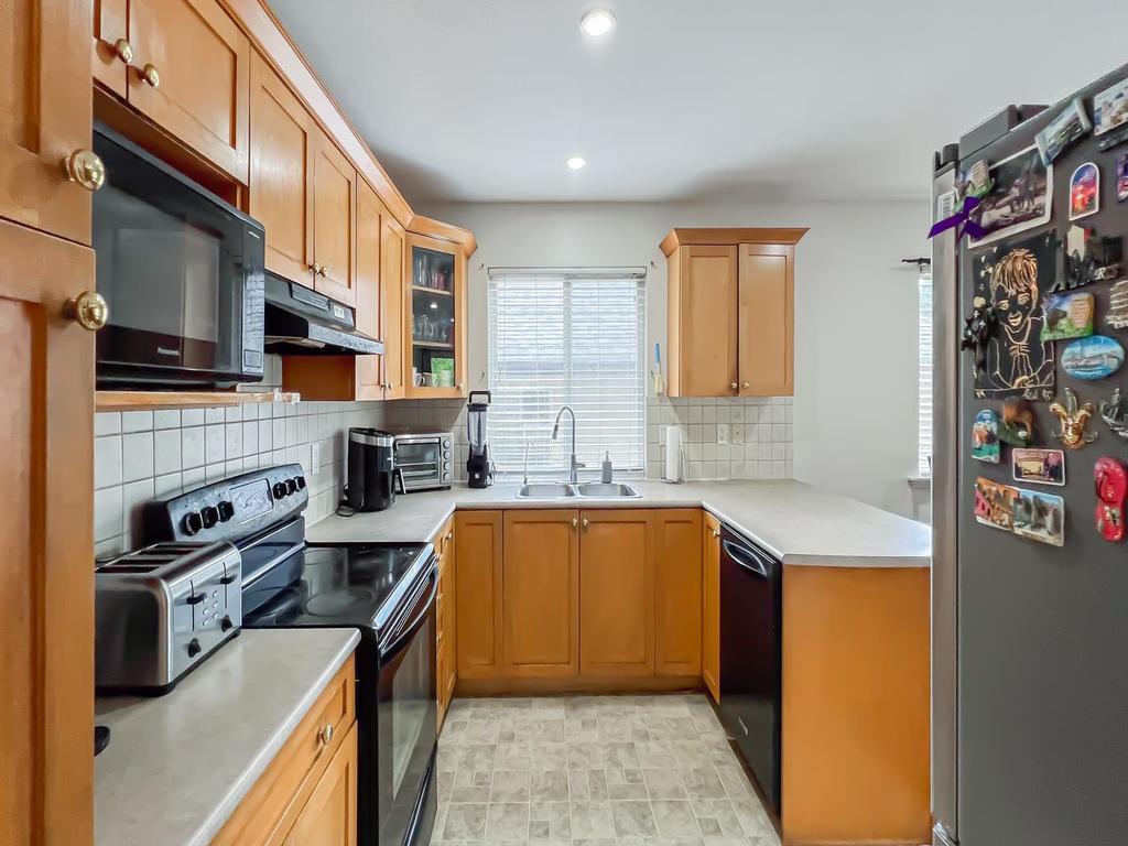 Listing Image for R3080150