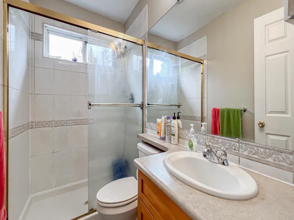 Listing Image for R3080150