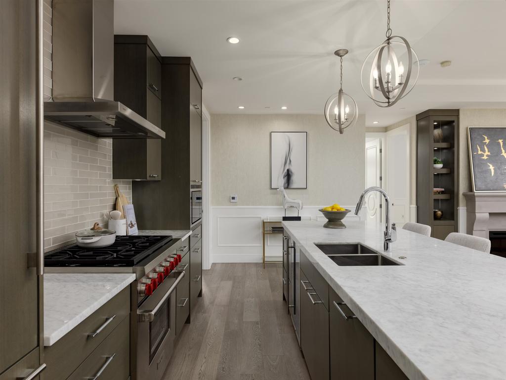 Listing Image for R3080154