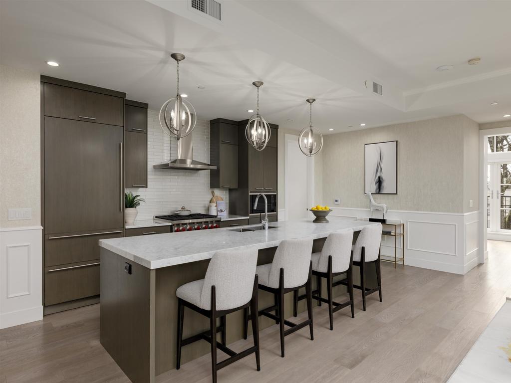 Listing Image for R3080154