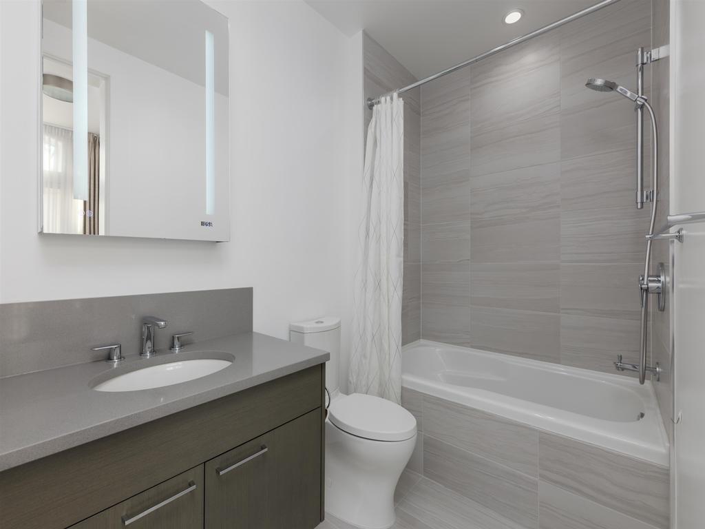 Listing Image for R3080154