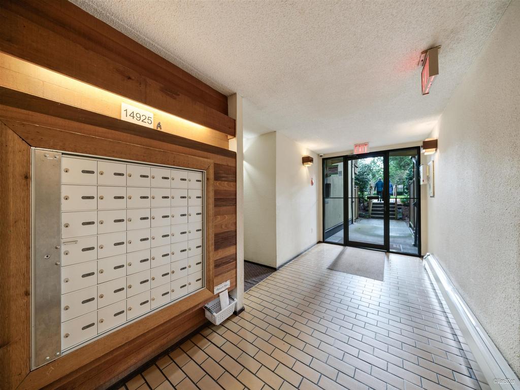 Listing Image for R3080170