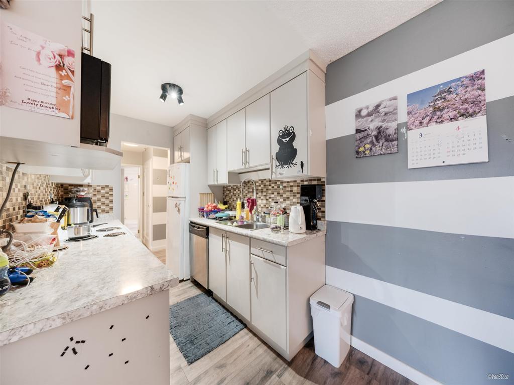 Listing Image for R3080170