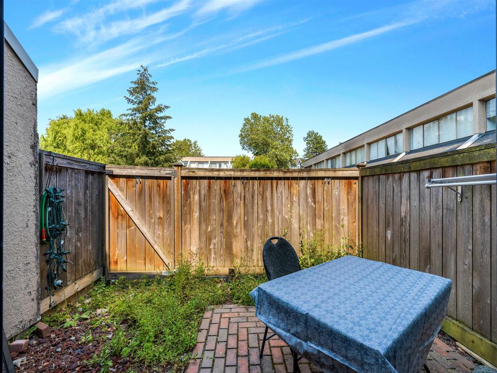 Listing Image for R3080177