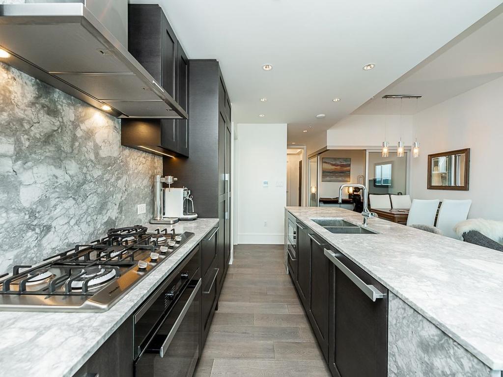 Listing Image for R3080189