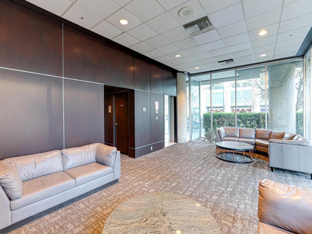 Listing Image for R3080192