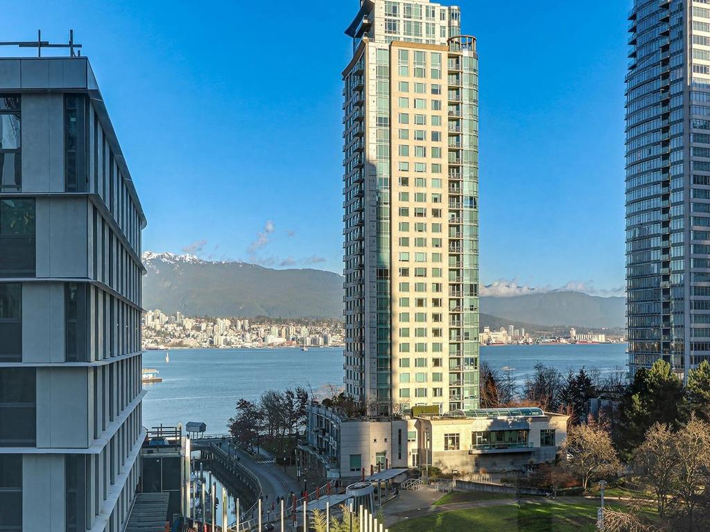 Listing Image for R3080192