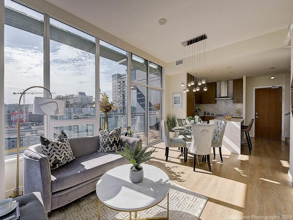 Listing Image for R3080194