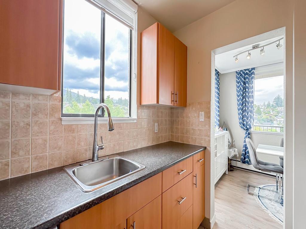 Listing Image for R3080227