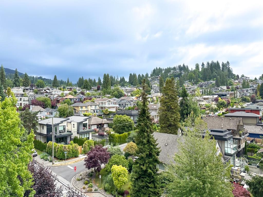 Listing Image for R3080227