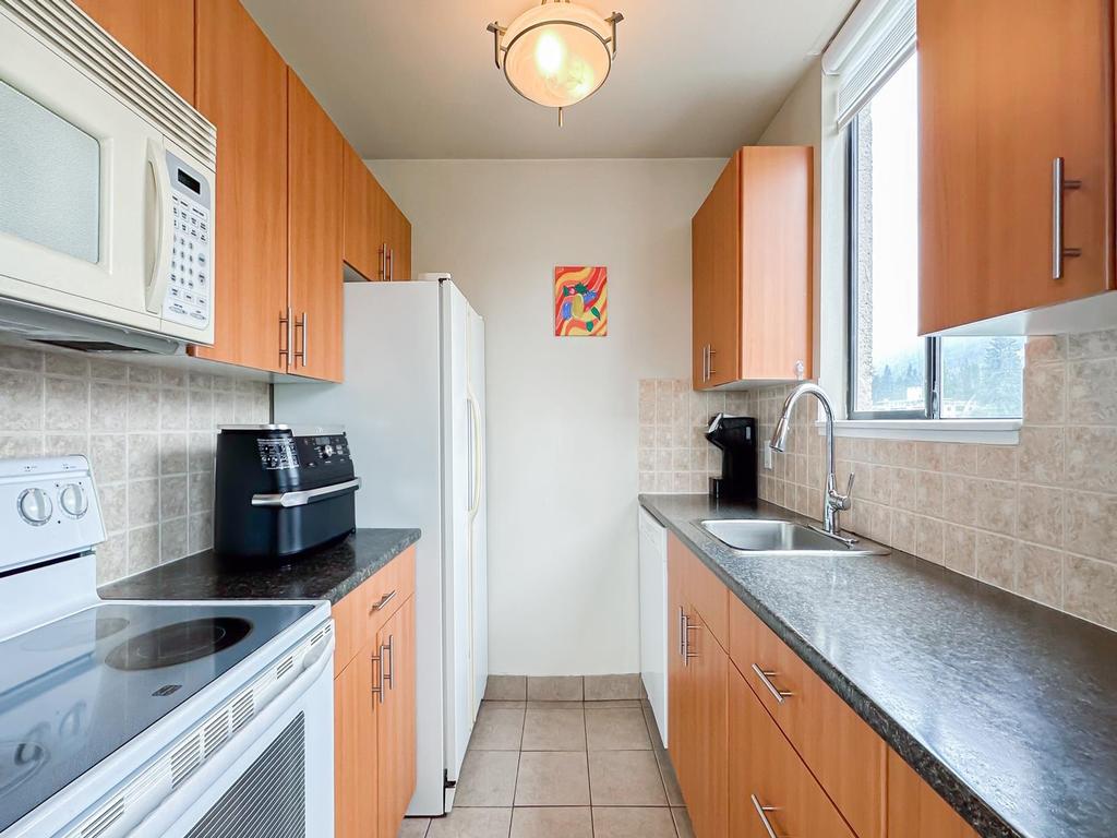 Listing Image for R3080227