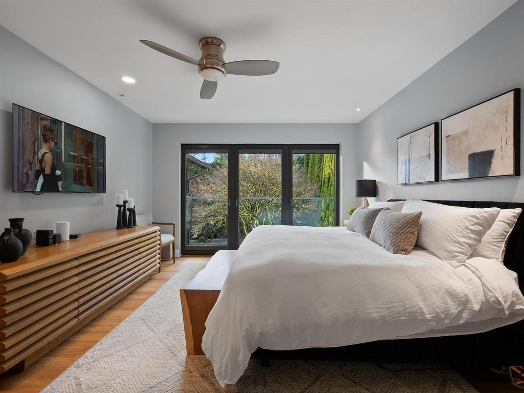 Listing Image for R3080236