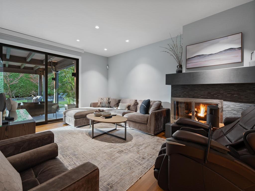 Listing Image for R3080236