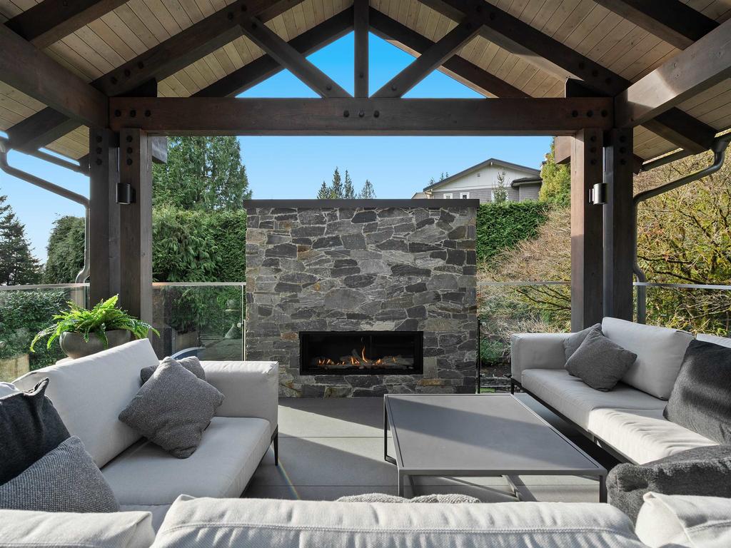 Listing Image for R3080236