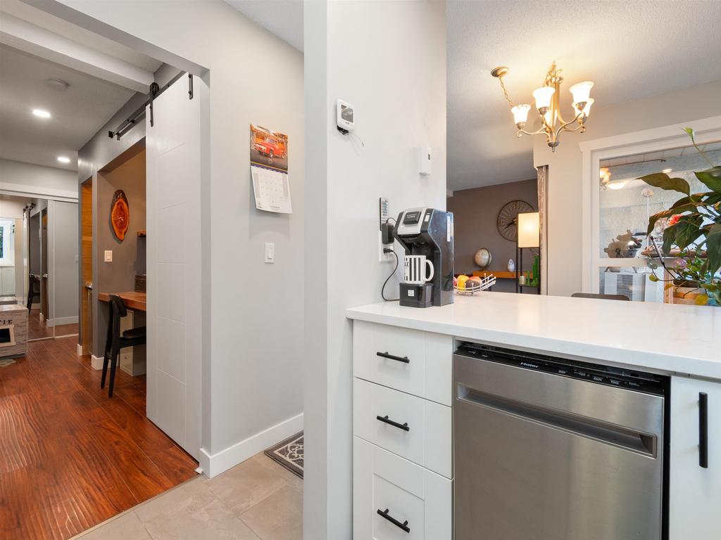 Listing Image for R3080250