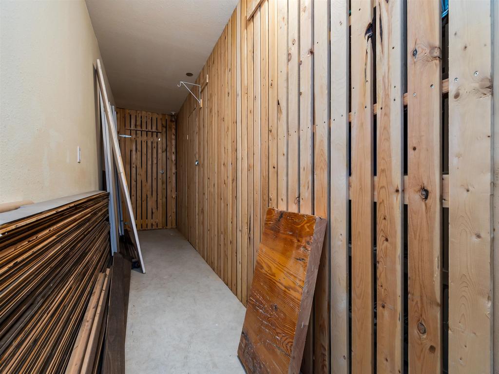 Listing Image for R3080250