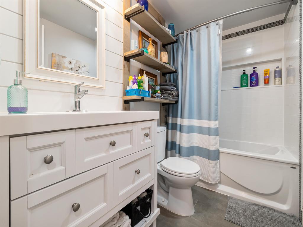 Listing Image for R3080250