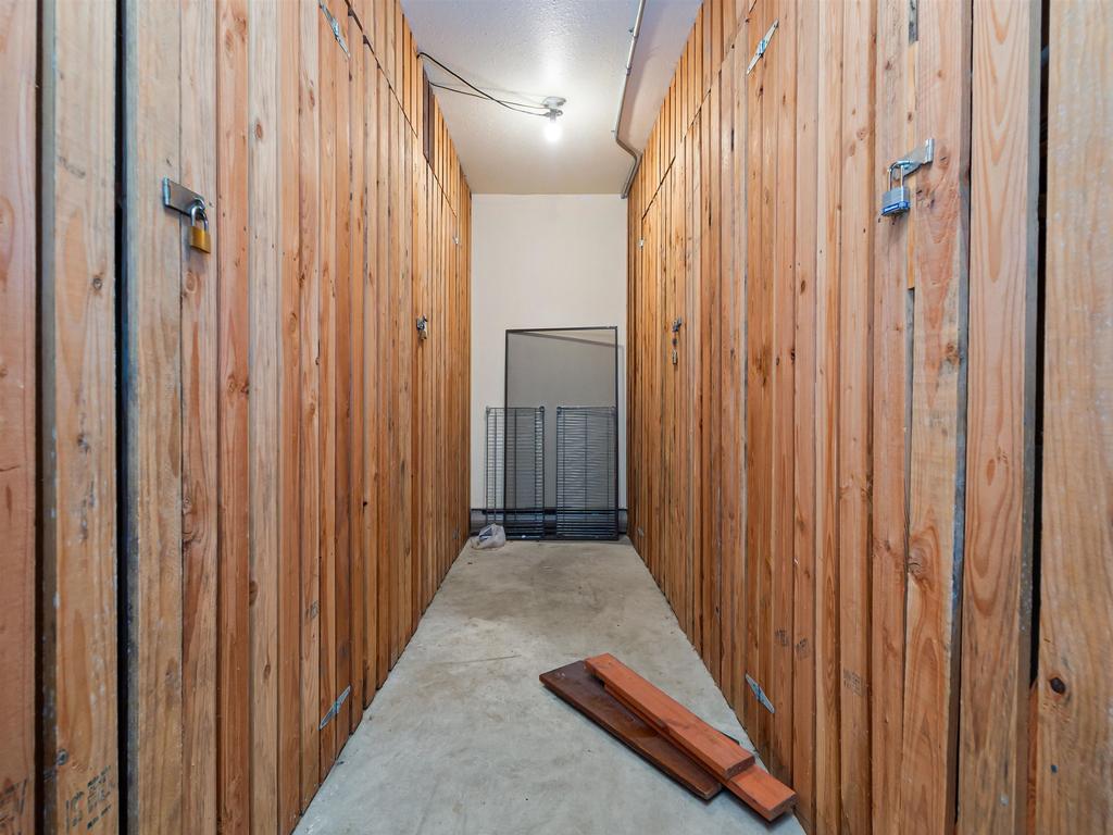 Listing Image for R3080250