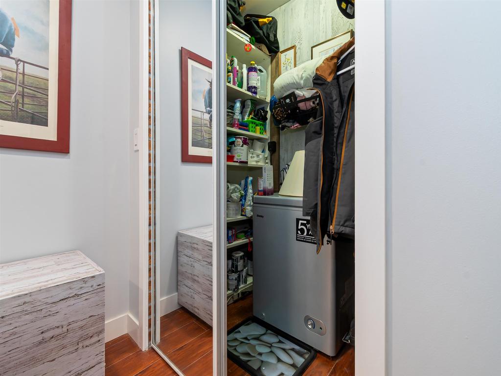 Listing Image for R3080250