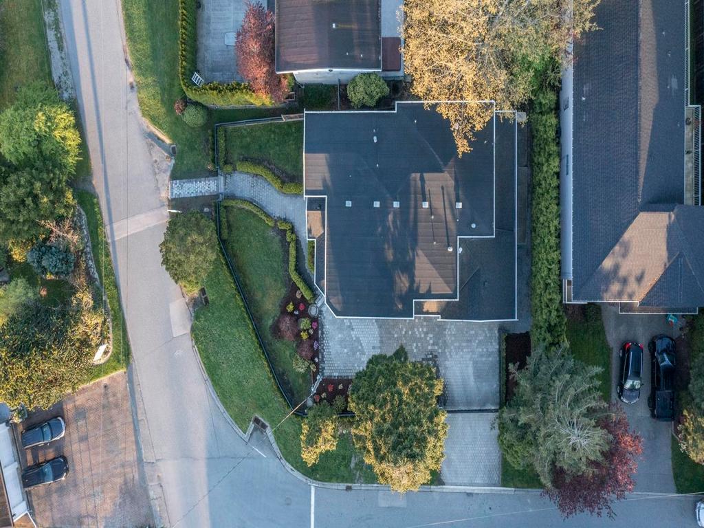 Listing Image for R3080254